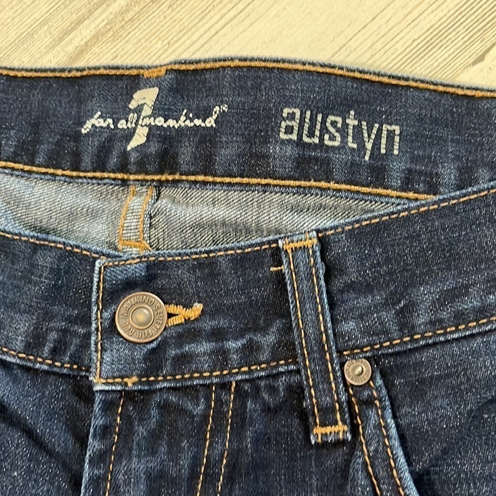 7 For all Mankind Austyn Jeans Size 32/26 - Picture 5 of 9
